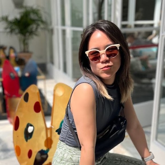 Meet your Posher, Rowena - Picture 3 of 5